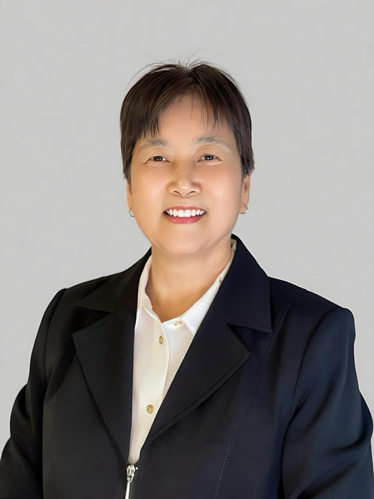 smiling volunteer portrait